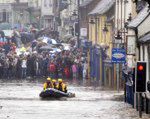 Powódź w Anglii: Miliardy funtów strat