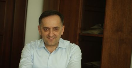 Grzegorz Ślak trafił za kraty, a teraz pomógł Aleksandrowi Gudzowatemu podnieść Polmos z gruzów