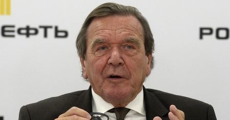 Były kanclerz Niemiec będzie zarabiał u Rosjan 600 tys. dolarów