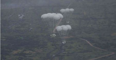 Zapad-2021. Niedaleko Polski wylądowali rosyjscy spadochroniarze