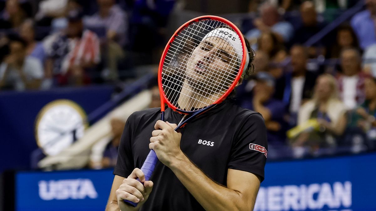 Zdjęcie okładkowe artykułu: PAP/EPA / CJ Gunther / Na zdjęciu: Taylor Fritz