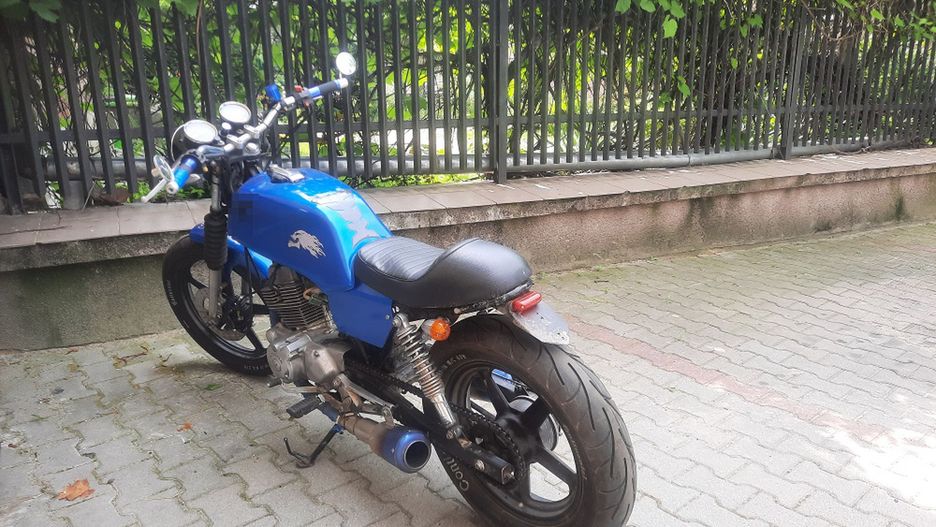Mężczyzna chciał sprzedać kradziony motocykl.