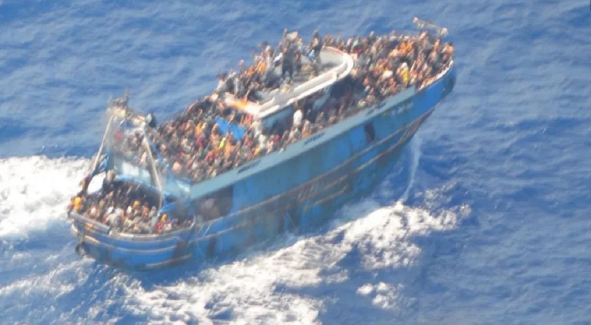 Bilans jest tragiczny po katastrofie łodzi z migrantami