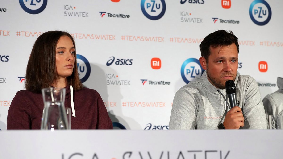 Newspix /  PIOTR KUCZA/FOTOPYK / Na zdjęciu: Iga Świątek i Piotr Sierzputowski