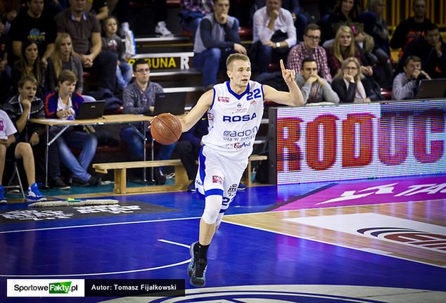 Rozgrywający odegrał wielką rolę w zwycięstwie Rosy