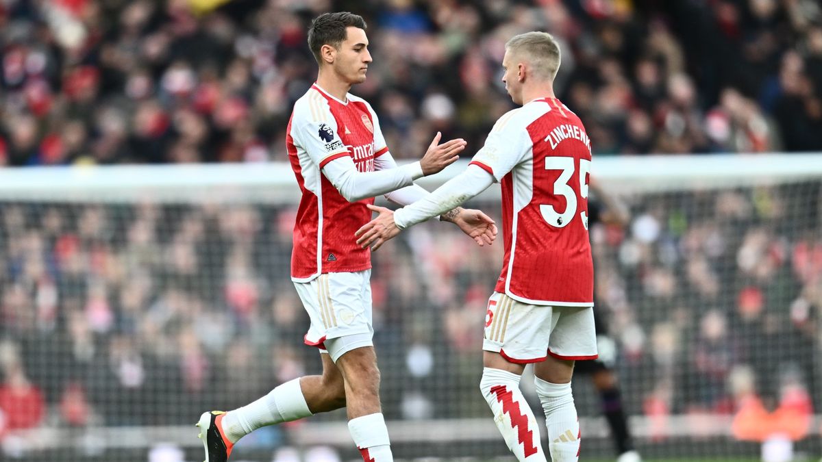 Getty Images / Sebastian Frej/MB Media / Na zdjęciu: Jakub Kiwior i Ołeksandr Zinczenko