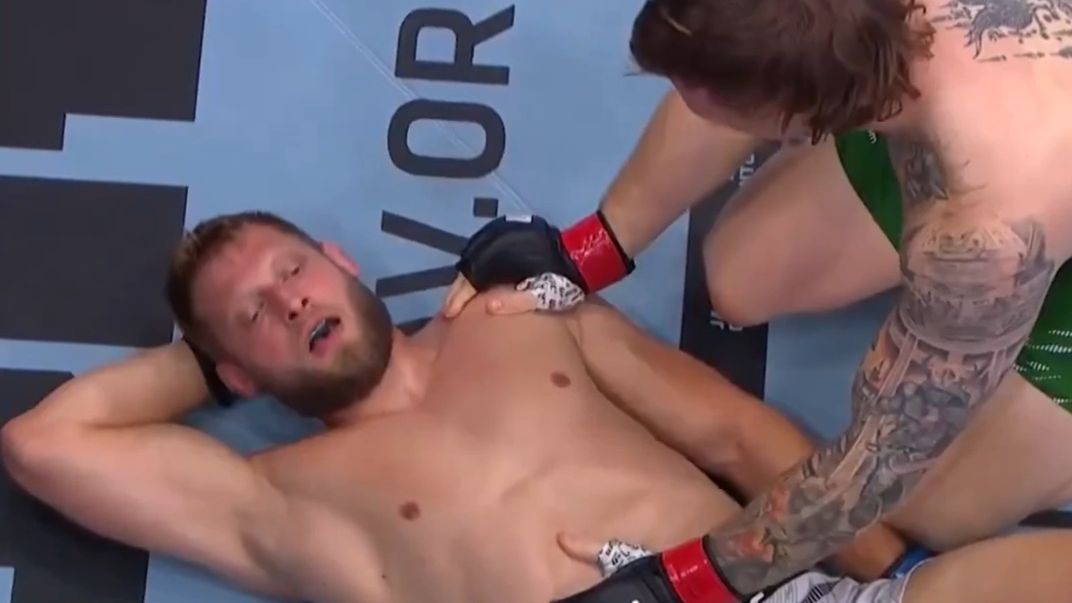 Twitter / Jimmy Crute poddał Marcina Prachnio na UFC 318