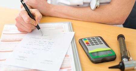 Polacy coraz częściej oszukują na L4. Padł rekord