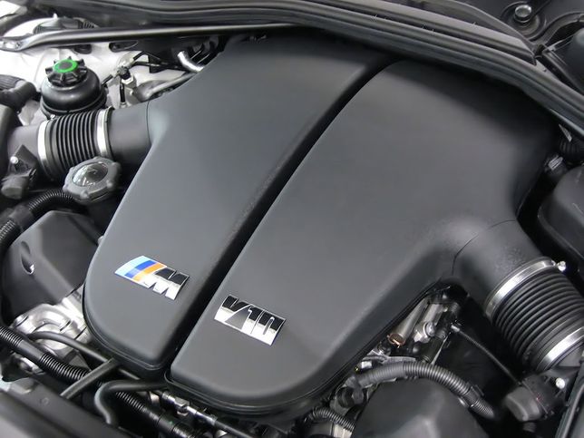 Silnik BMW S85