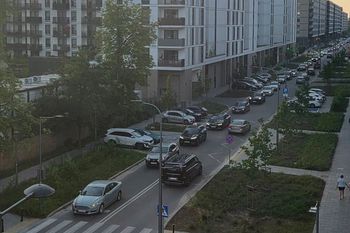 Remont koszmarem. Mieszkańcy mają problem, żeby wyjechać. Korki są gigantyczne