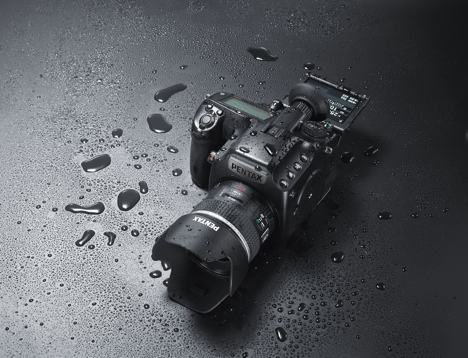 "Pentax 645Z + obiektyw za 1 zł” - najnowsza promocja Pentax Polska 1