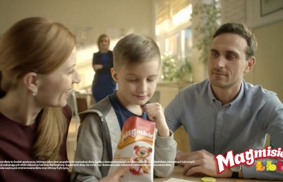 UOKiK krytykuje reklamy suplementów diety, zaczął postępowania przeciw Aflofarm Farmacja Polska i Logihub