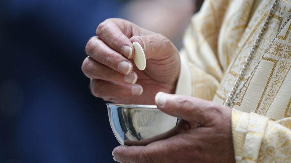 Ksiądz, który składał propozycje seksualne 15-latce, usłyszał nieprawomocny wyrok