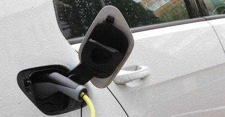 Ruda Śląska. Na razie są tylko cztery, ma powstać przynajmniej 60. Wszystko dla elektromobilności