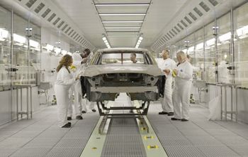 Volvo zwiększa produkcję w USA. W planach nowa hybryda