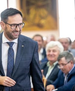 Poseł "zbulwersowany" doniesieniami o Obajtku. "Nie dziwi mnie to"