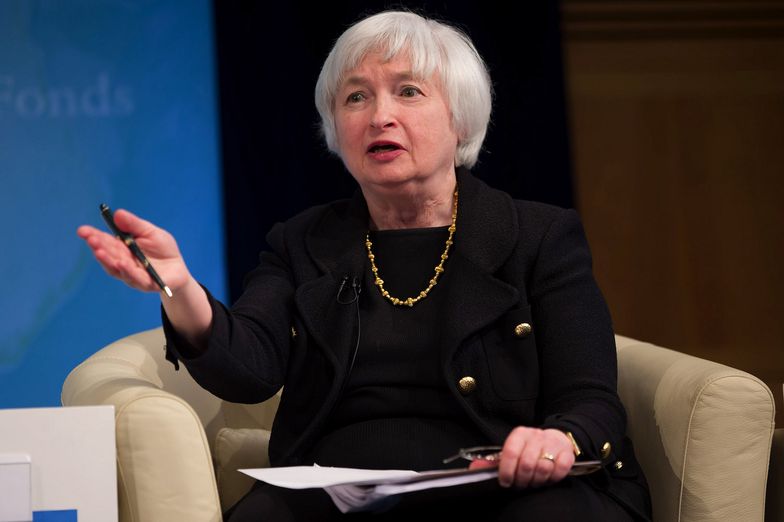 Wall Street w dół przed wystąpieniem Janet Yellen