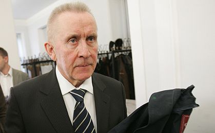 Andrzej Czuma wciąż w radzie nadzorczej prywatnej spółki