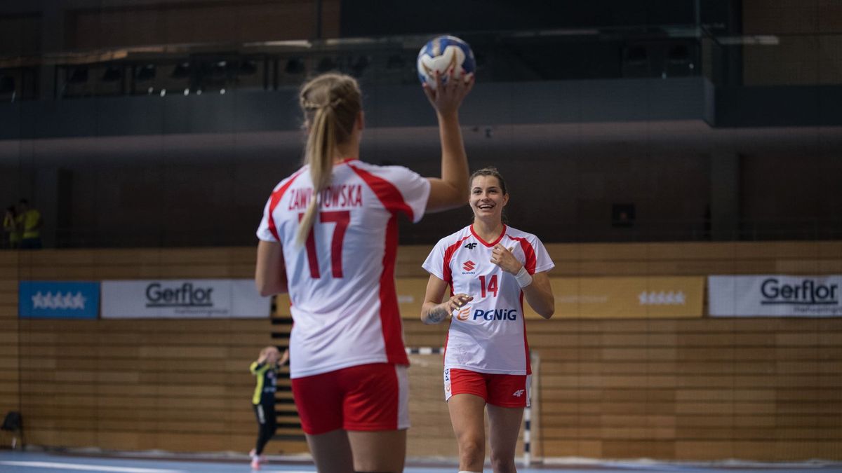 Materiały prasowe / WUC Handball Rijeka 2018 / Jan Mastrović / Na zdjęciu: Aleksandra Rosiak i Daria Zawistowska podczas AMŚ 2018 