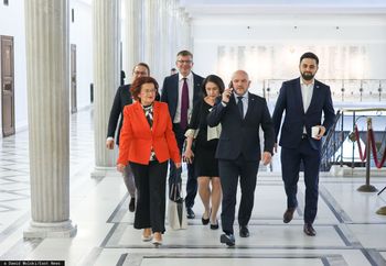 TVP Info wyjaśnia brak polityków PiS na antenie