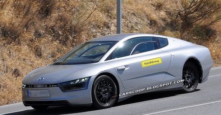 Volkswagen XL1 wyszpiegowany w Hiszpanii