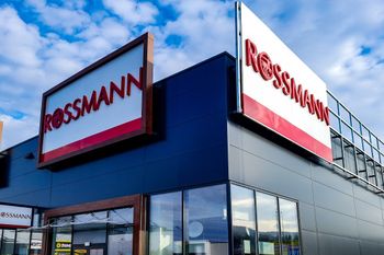 Rossmann przecenia zapachy Avon. Sprawdź, ile możesz zaoszczędzić