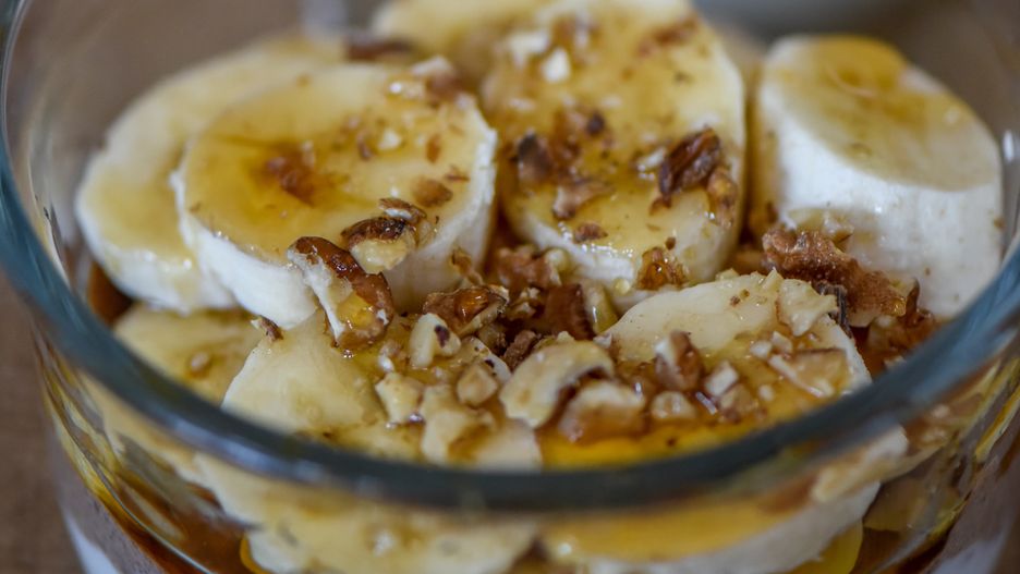 Jogurt z orzechami