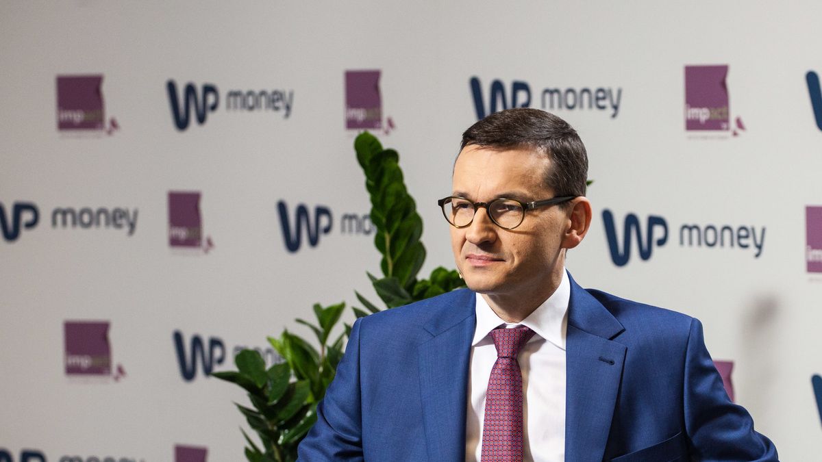 Mateusz Morawiecki, wicepremier, minister rozwoju i finansów