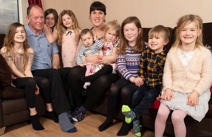 Mieszkanka Norfolk ma 8 dzieci i planuje kolejne