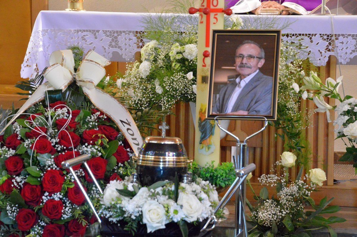 Msza święta pogrzebowa Stanisława Sobiły