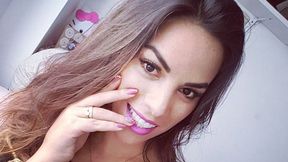 Piękna modelka dotrzymała słowa. Pokazała nagie zdjęcie