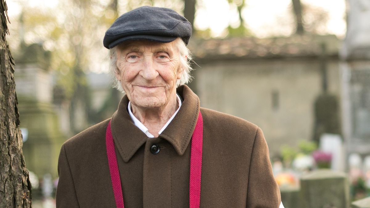 All Saints Day Traditional Cemetery FundraisingWARSAW, POLAND - OCTOBER 30 (SOUTH AFRICA AND POLAND OUT) : Andrzej Kopiczynski during the All Saints Day Traditional Cemetery Fundraising on October 30, 2014 at the Powazki Cemetery in Warsaw, Poland. The traditional fund-raising event is held for rescuing monuments of Powazki Cementery. (Photo by Getty Images Poland/ Adam Guz)Gallo Images2014, Andrzej Kopiczynski, October 2014, Poland, Warsaw, all saints day, all saints day traditional cemetery fundraising, cemetery fundraising, international, powazki cementery, traditional cemetery fundraising, traditionalcemeteryfundraising