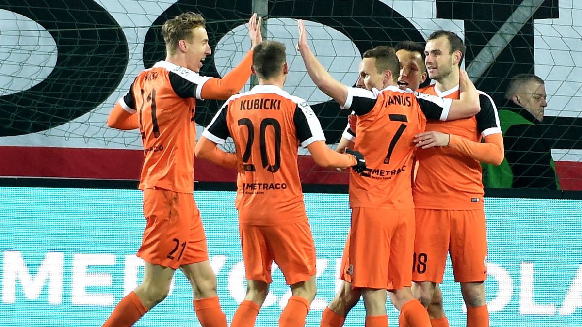 PAP / Jacek Bednarczyk