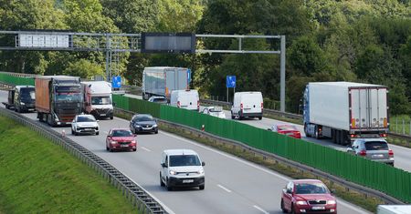 Posypią się mandaty? Na A4 montują najdłuższe odcinkowe pomiary prędkości