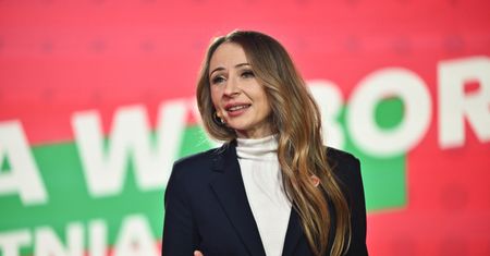 Propozycja ministry ws. pensji zelektryzowała Polaków. Gaszą pożar