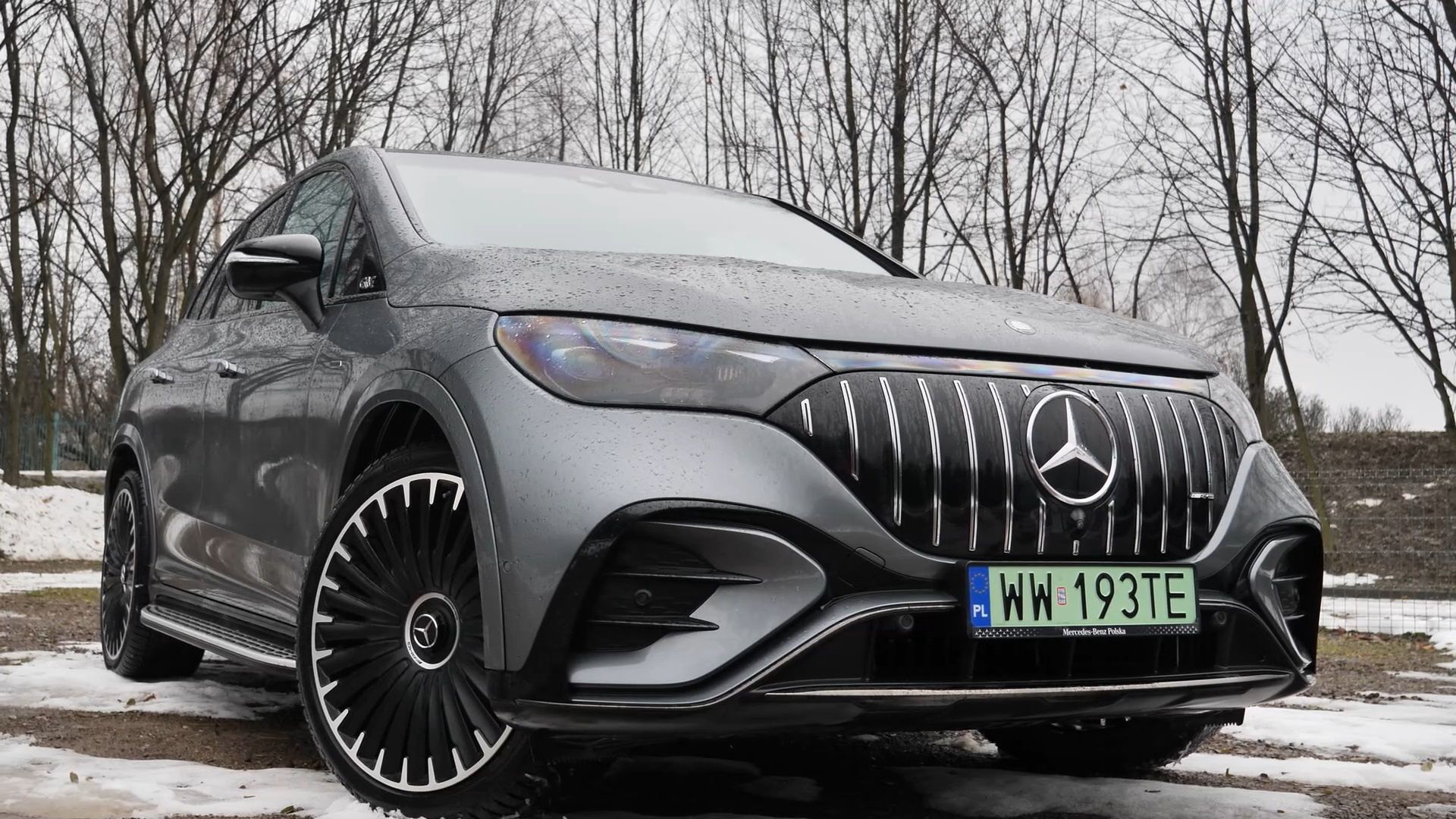 Mercedes-AMG EQE SUV 43