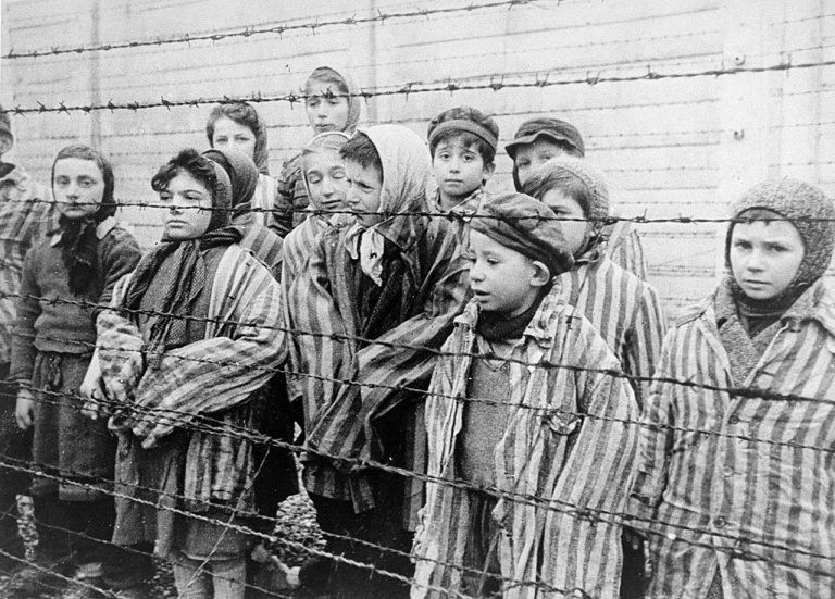 Mengele uciekł z Auschwitz przed dotarciem Armi Czerwonej