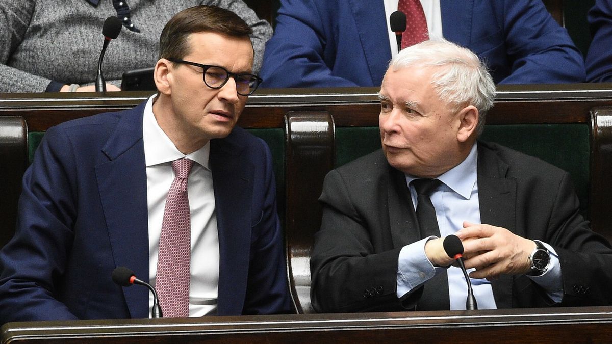 Rząd planuje dopłaty do węgla. Na zdjęciu: premier Mateusz Morawiecki, prezes PiS Jarosław Kaczyński