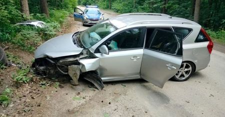 Napiła się, po czym wsiadła za kierownicę. 5-letni syn kobiety trafił do szpitala