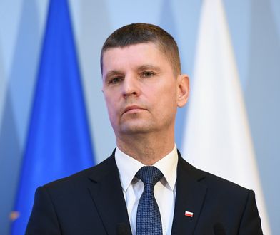 Koronawirus w Polsce. Rekord zakażeń nie zmienia stanowiska MEN o powrocie do szkoły