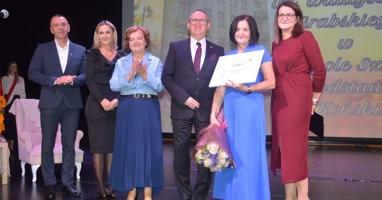 Końskie: Uroczystość Zespołu Szkół Ponadpodstawowych numer 3