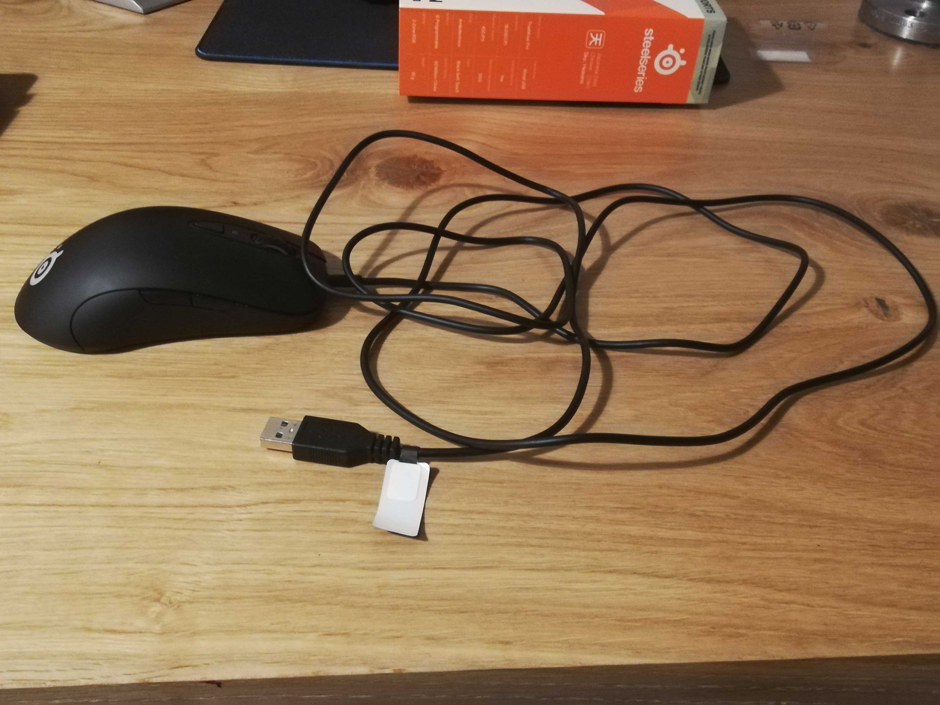 SteelSeries Sensei Ten: mysz, która krzyczy, że jest dla graczy, a nie musi tego robić (test) 7