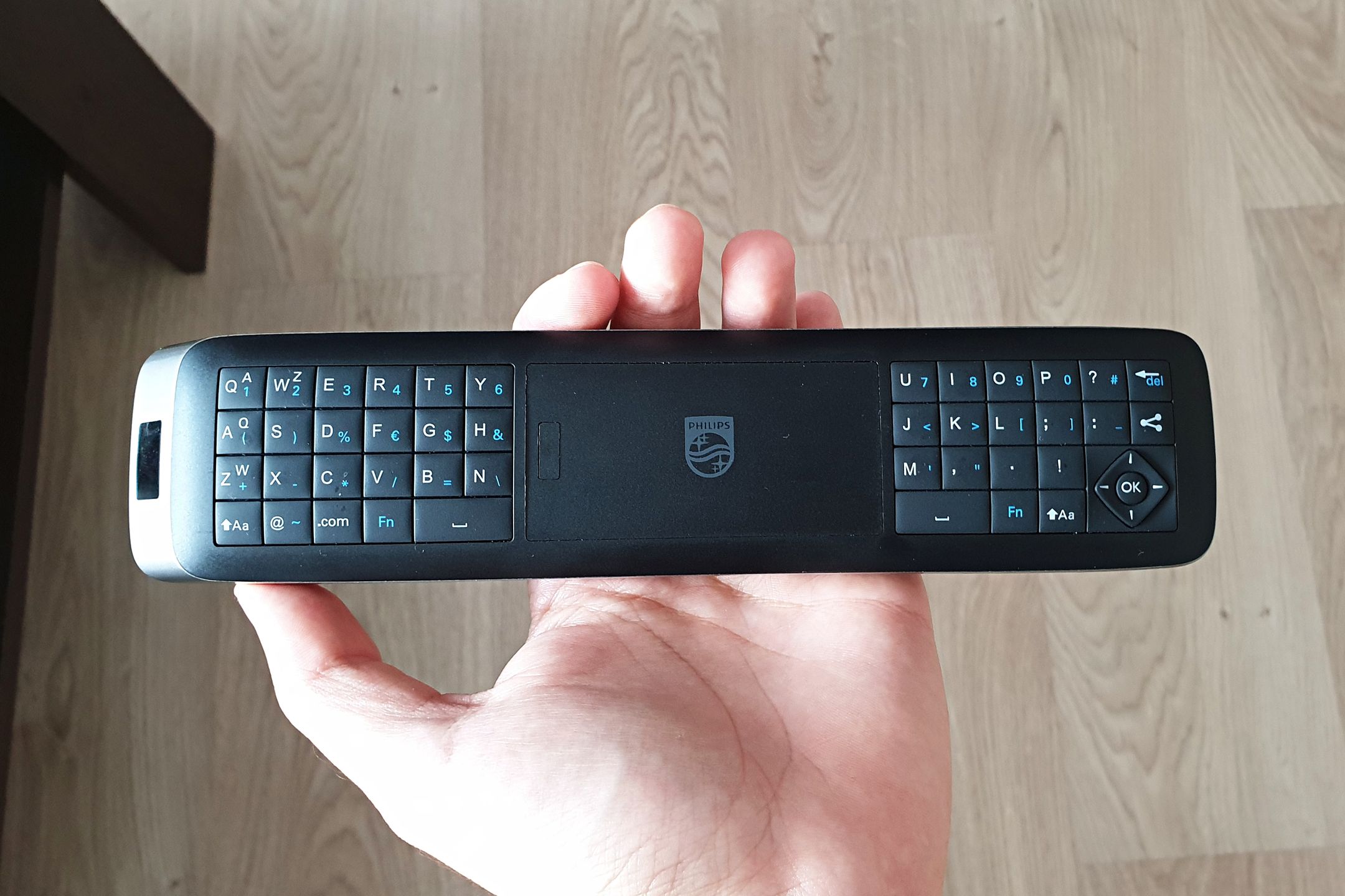 Philips 55PUS7303 – test dużego telewizora z efektownym Ambilight i Android TV 14