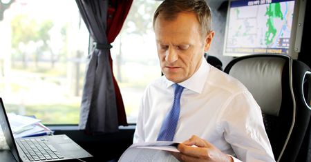 OFE czy ZUS? Dane ZUS: Ponad 2 mln osób zdecydowało przekazać części składki do funduszy