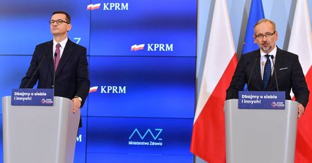 Koronawirus. Jak Polacy oceniają przygotowania rządu na drugą falę epidemii? Sondaż
