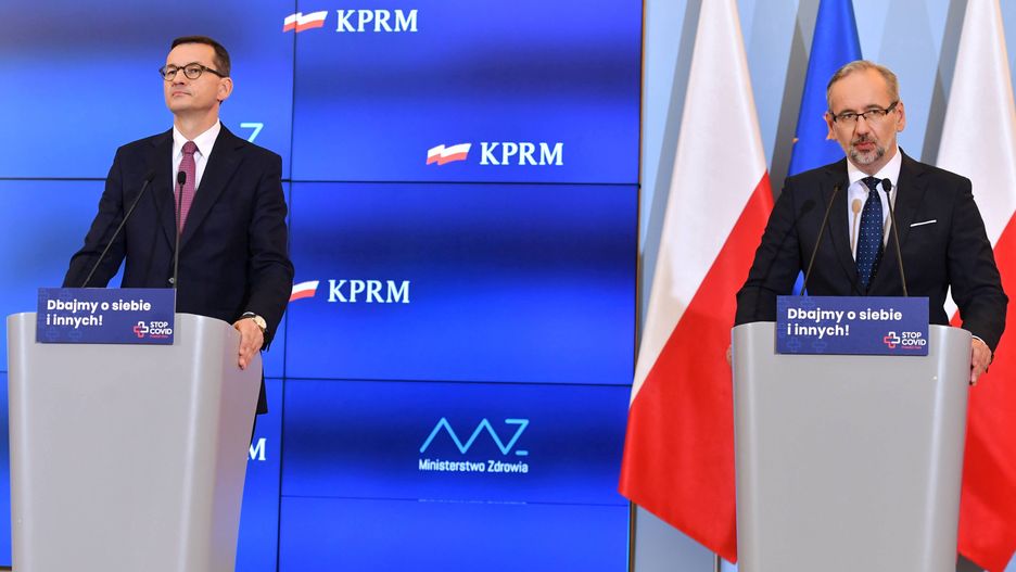 Koronawirus. Polacy ocenili działania rządu ws. drugiej fali epidemii
