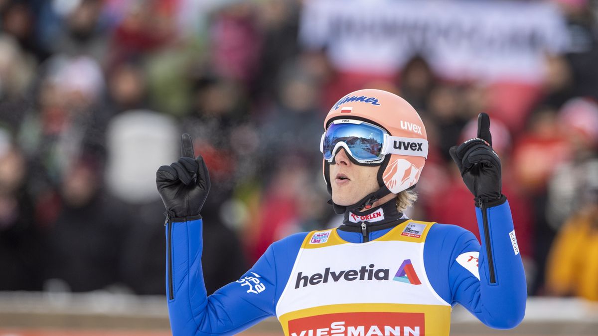 PAP/EPA / URS FLUEELER / Na zdjęciu: Dawid Kubacki