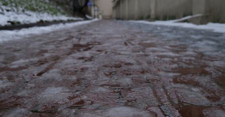 Na ulicach i chodnikach będzie ślisko. Ostrzeżenie IMGW dla Lublina