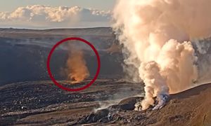 Uchwycili je w pobliżu wulkanu. Naukowcy wyjaśniają fenomen z nagrania