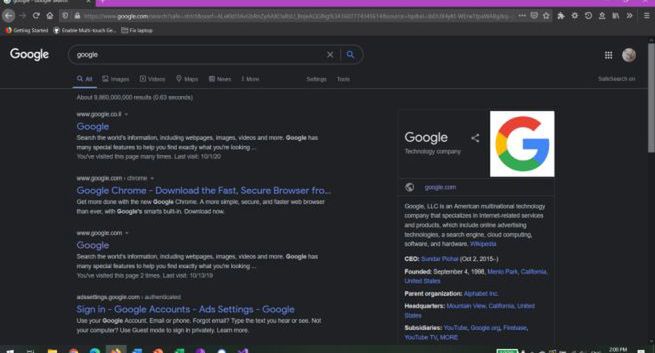 Google testuje dark mode w wyszukiwarce. Ma ułatwiać korzystanie z platformy po ciemku